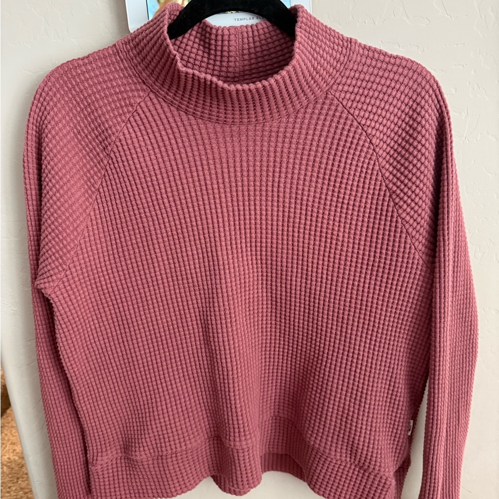 North face turtleneck sweater size M